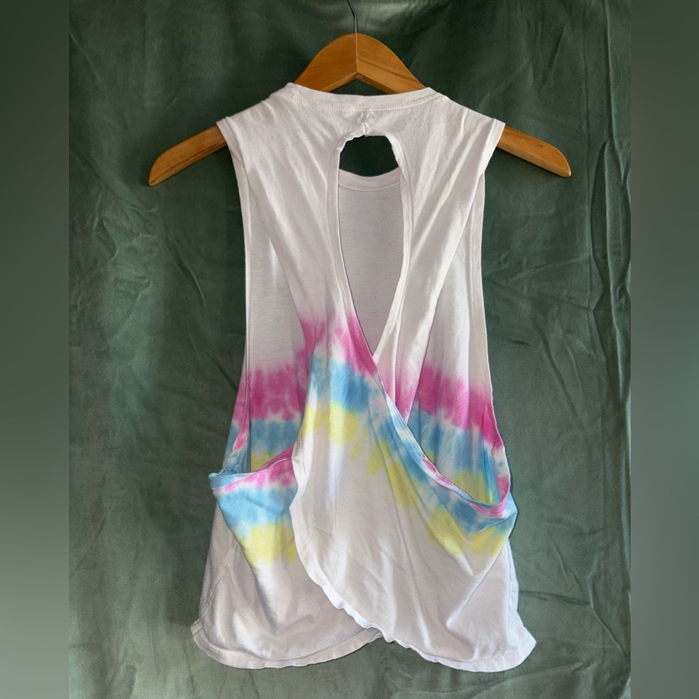 Spiritual Gangster Tie Dye Criss Cross Back Tank 🌵Small